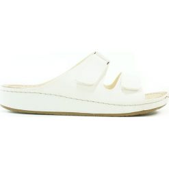 KLAPKI DAMSKIE FLY S302 BIA. Klapki damskie Fly Soft, bez wzorów, ze skóry, bez obcasa. Za 72,90 zł.