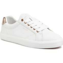 Sneakersy GANT - Seaville 20531520 Br. Wht./Rose Gold G296. Białe półbuty damskie GANT, bez wzorów, ze skóry, bez obcasa, na płaskiej podeszwie, bez zapięcia. Za 469,00 zł.