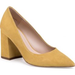 Półbuty SOLO FEMME - 75403-89-G22/000-04-00 Żółty. Żółte półbuty damskie Solo Femme, bez wzorów, ze skóry, bez obcasa, na obcasie, bez zapięcia. Za 339,00 zł.