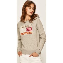 Tommy Jeans - Bluza. Szare bluzy damskie Tommy Jeans, s, z aplikacjami, z bawełny, bez rękawów, bez kaptura. W wyprzedaży za 399,90 zł.