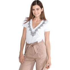 TWINSET Koszulka Biały. Białe koszulki damskie Twinset, s, z aplikacjami, z bawełny, bez kołnierzyka. Za 469,95 zł.