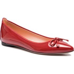 Baleriny UNISA - Areny Pa Rouge Patent. Czerwone baleriny damskie Unisa, bez wzorów, ze skóry, klasyczne, bez obcasa, na płaskiej podeszwie, bez zapięcia. Za 349,00 zł.