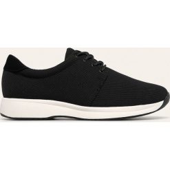 Vagabond - Buty Cintia. Czarne buty sportowe damskie Vagabond, ze skóry, sportowe. Za 299,90 zł.