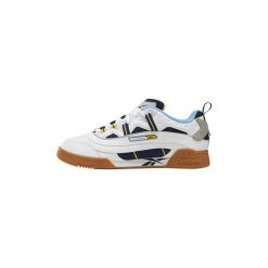 Buty Reebok Classic Buty Workout Plus ATI 3.0. Białe trampki i tenisówki damskie Reebok Classic, bez wzorów, bez zapięcia. Za 379,00 zł.