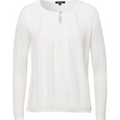 Koszulka w kolorze białym. Białe koszulki damskie More & More, bez wzorów, bez kołnierzyka, z długim rękawem. W wyprzedaży za 64,95 zł.
