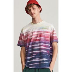 T-shirt tie-dye - Biały. Białe t-shirty męskie Reserved, s, bez wzorów, bez kołnierzyka. Za 59,99 zł.