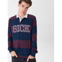 Koszulka longsleeve z nadrukiem - Wielobarwny. Koszulki męskie House, s, z nadrukiem, bez kołnierzyka, bez rękawów. W wyprzedaży za 39,99 zł.