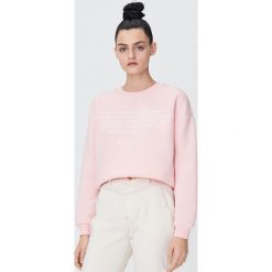 Bluza z napisami - Różowy. Różowe bluzy damskie Sinsay, s, z napisami, bez rękawów, bez kaptura. Za 49,99 zł.
