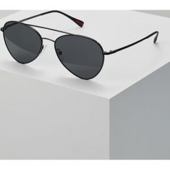 Prada Linea Rossa Okulary przeciwsłoneczne black. Czarne okulary przeciwsłoneczne męskie wayfarery marki Prada Linea Rossa. Za 839,00 zł.