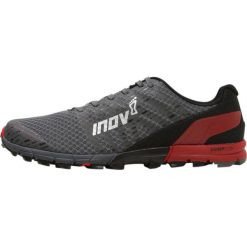 Inov8 TRAILTALON 235 Obuwie do biegania Szlak grey/red. Szare buty do biegania męskie marki Inov-8, z materiału. W wyprzedaży za 455,20 zł.