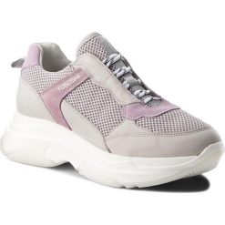 Sneakersy TOGOSHI - TG-03-01-000017 679. Szare półbuty damskie marki Togoshi, bez wzorów, ze skóry, bez obcasa, na koturnie, bez zapięcia. W wyprzedaży za 239,00 zł.
