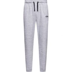 Spodnie dresowe Under Armour Ua Performance Originators Fleece 1345596. Czarne jeansy męskie Under Armour, m, bez wzorów, z bawełny. W wyprzedaży za 169,00 zł.