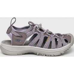 Keen - Sandały Whisper. Fioletowe sandały damskie Keen, bez wzorów, z materiału, bez obcasa, bez zapięcia, outdoorowe. W wyprzedaży za 249,90 zł.