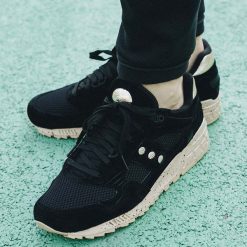 Saucony Shadow 5000 (S70414-1). Szare buty sportowe męskie Saucony, ze skóry, bez zapięcia. Za 270,99 zł.