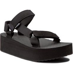 Sandały TEVA - Flatform Universal 1008844 Black. Czarne klapki damskie marki Teva, bez wzorów, z tworzywa sztucznego, bez obcasa. Za 299,99 zł.