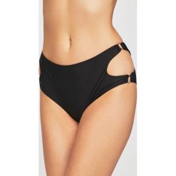 Glamorous - Figi kąpielowe. Czarne stroje kąpielowe damskie Glamorous, s, bez wzorów, z poliesteru. W wyprzedaży za 49,90 zł.