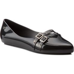 Baleriny ZAXY - Chic I Fem 82533 Black 01003 BB285015 02064. Czarne baleriny damskie marki Zaxy, z tworzywa sztucznego. W wyprzedaży za 149,00 zł.