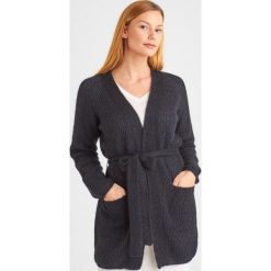 KARDIGAN COGNAC max mara leisure. Brązowe swetry damskie Max Mara Leisure, s, bez wzorów. Za 1479,00 zł.