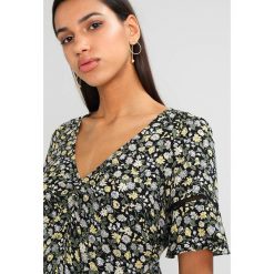 Bluzki asymetryczne: Oasis DITSY RUCHED FRONT FRILL TEA Bluzka multi
