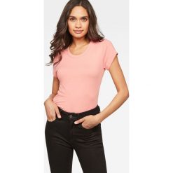 G-Star Raw - Top. Różowe bluzki damskie G-Star RAW, s, bez wzorów, z bawełny, z okrągłym kołnierzem. Za 139,90 zł.