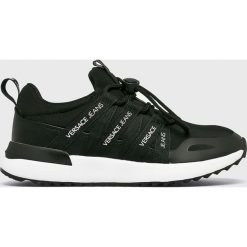 Versace Jeans - Buty. Czarne buty sportowe damskie Versace Jeans, bez wzorów, z jeansu, sportowe. W wyprzedaży za 349,90 zł.