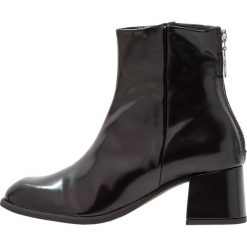 Botki damskie: Pavement AURA POLIDO Botki black