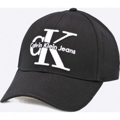 Czapki damskie: Calvin Klein Jeans - Czapka