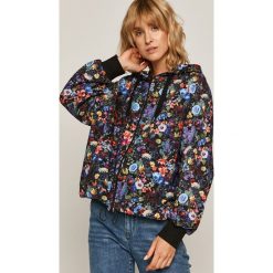 Medicine - Bluza Flower Traces. Bluzy damskie MEDICINE, s, bez wzorów, z bawełny, bez rękawów, z kapturem. Za 139,90 zł.