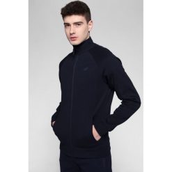 Bluza męska BLM304 - granat. Szare bluzy męskie marki 4f, m, bez wzorów, z bawełny, bez kołnierzyka, bez rękawów, bez kaptura. Za 139,99 zł.