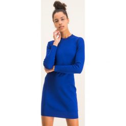 Sukienka dzianinowa MICHAEL Michael Kors MF98ZGABVC. Niebieskie sukienki damskie MICHAEL Michael Kors, l, bez wzorów, z elastanu, bez kołnierzyka, bez rękawów. W wyprzedaży za 739,00 zł.