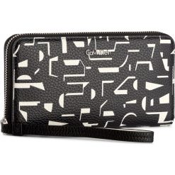 Portfele damskie: Duży Portfel Damski CALVIN KLEIN BLACK LABEL – Edit Large Zip Aroun K60K603834 908