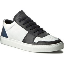 Sneakersy ANTONY MORATO - MMFW00745/LE300004 White 1000. Czarne sneakersy męskie Antony Morato, na co dzień, bez wzorów, ze skóry, bez zapięcia. W wyprzedaży za 439,00 zł.
