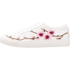 Trampki i tenisówki damskie: Kenneth Cole New York KAM BLOSSOM Tenisówki i Trampki cherry