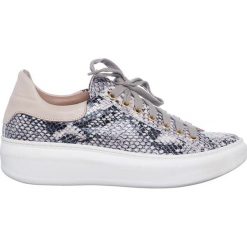 Skórzane sneakersy w kolorze beżowym. Brązowe trampki i tenisówki damskie Loretta, ze skóry, na sznurówki. W wyprzedaży za 349,95 zł.