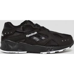 Reebok Classic - Buty. Czarne sneakersy męskie Reebok Classic, z materiału, na sznurówki, reebok classic. W wyprzedaży za 269,90 zł.