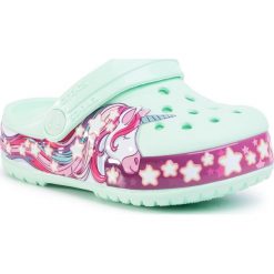 Klapki CROCS - Funlab Unicorn band Cg K 206270 Neo Mint. Zielone sandały dziewczęce Crocs, z tworzywa sztucznego, bez zapięcia. Za 149,00 zł.
