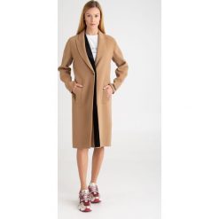 PŁASZCZ BOLZANO sportmax code. Płaszcze damskie Sportmax Code, bez wzorów. W wyprzedaży za 1644,30 zł.