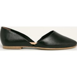 S. Oliver - Baleriny skórzane. Czarne baleriny damskie S.Oliver, bez wzorów, ze skóry, bez obcasa, na obcasie. Za 219,90 zł.