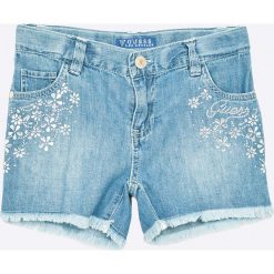 Guess Jeans - Szorty dziecięce 118-175 cm. Niebieskie spodenki dziewczęce marki Guess Jeans, z aplikacjami, z bawełny, casualowe. W wyprzedaży za 179,90 zł.
