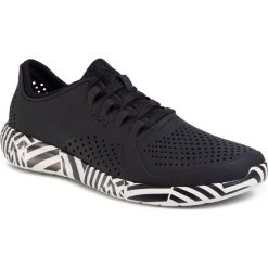 Półbuty CROCS - Literide Geopunk Pacer M 206113 Black/White. Czarne klapki męskie Crocs, na co dzień, bez wzorów, z tworzywa sztucznego, bez zapięcia. Za 299,00 zł.