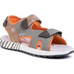 Sandały GEOX - J S.Alben B. B J02AVB 0NB22 C0623 S Military/Orange. Szare sandały chłopięce Geox, ze skóry, bez zapięcia. W wyprzedaży za 219,00 zł.