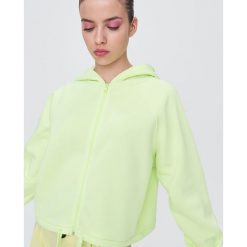 Rozpinana bluza ze ściągaczem - Żółty. Żółte bluzy damskie Sinsay, s, bez wzorów, bez rękawów, bez kaptura. W wyprzedaży za 29,99 zł.