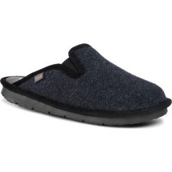 Kapcie SCHOLL - Boris F27639 1040 390 Navy Blue. Niebieskie klapki męskie Scholl, z materiału. W wyprzedaży za 209,00 zł.