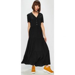 Calvin Klein Jeans - Sukienka. Czarne sukienki damskie Calvin Klein Jeans, na co dzień, s, w kwiaty, z poliesteru, casualowe, bez kołnierzyka, z krótkim rękawem, krótkie, mini, rozkloszowane. W wyprzedaży za 249,90 zł.
