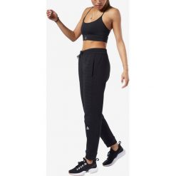 Reebok Workout Ready Spodnie dresowe Czarny. Czarne spodnie damskie Reebok, s, z bawełny. Za 188,95 zł.
