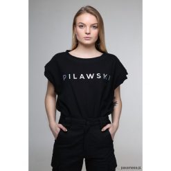 Oversize t-shirt Pilawski chromo. Bluzki damskie Pakamera, bez wzorów, bez kołnierzyka. Za 290,00 zł.