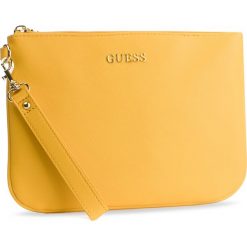 Torebka GUESS - PWDOLL P9202 YEL. Żółte torebki klasyczne damskie marki Guess, z aplikacjami, ze skóry ekologicznej. Za 189,00 zł.