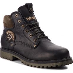 Trapery WRANGLER - Yuma Patch WM182003 Black 62. Czarne bez kategorii Wrangler, ze skóry. W wyprzedaży za 339,00 zł.