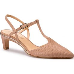 Sandały CLARKS - Ellis Lola 261420974 Prallne Interest. Brązowe klapki damskie Clarks, bez wzorów, ze skóry, bez obcasa, na obcasie. Za 469,00 zł.