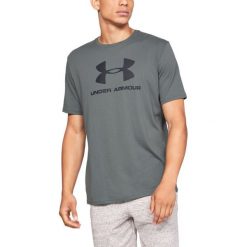 Under Armour Sportstyle Koszulka Szary. Szare podkoszulki męskie Under Armour, l, z nadrukiem, z bawełny, z krótkim rękawem. Za 119,95 zł.